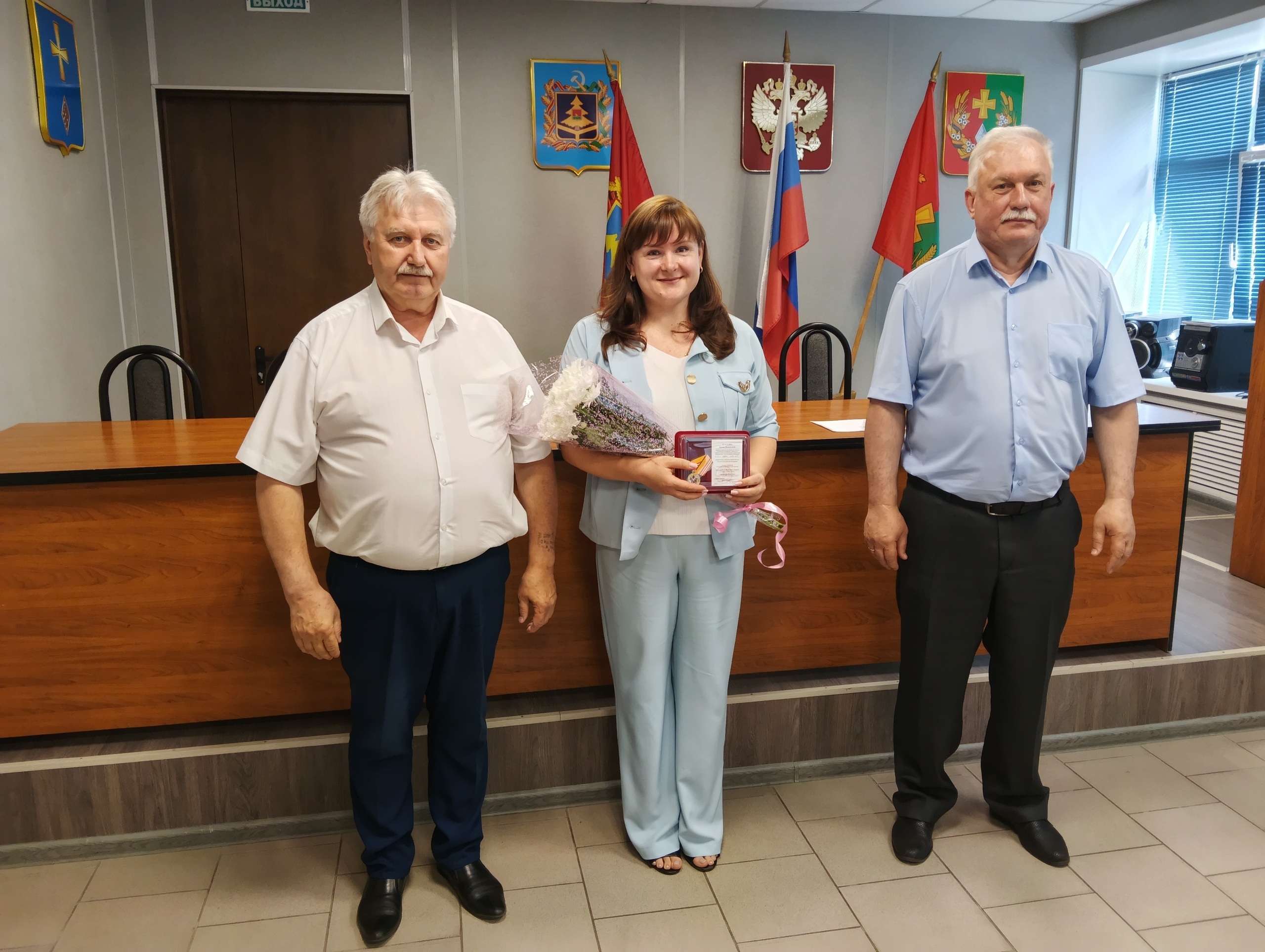 Обеспечила надёжный тыл: кооператор из Погарского района получила награду Минобороны